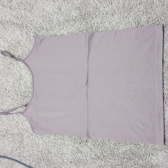 Pair of Camisoles - Burgundy And Taupe Apt. 9 Essentials Size S/M - Picture 4 of 5